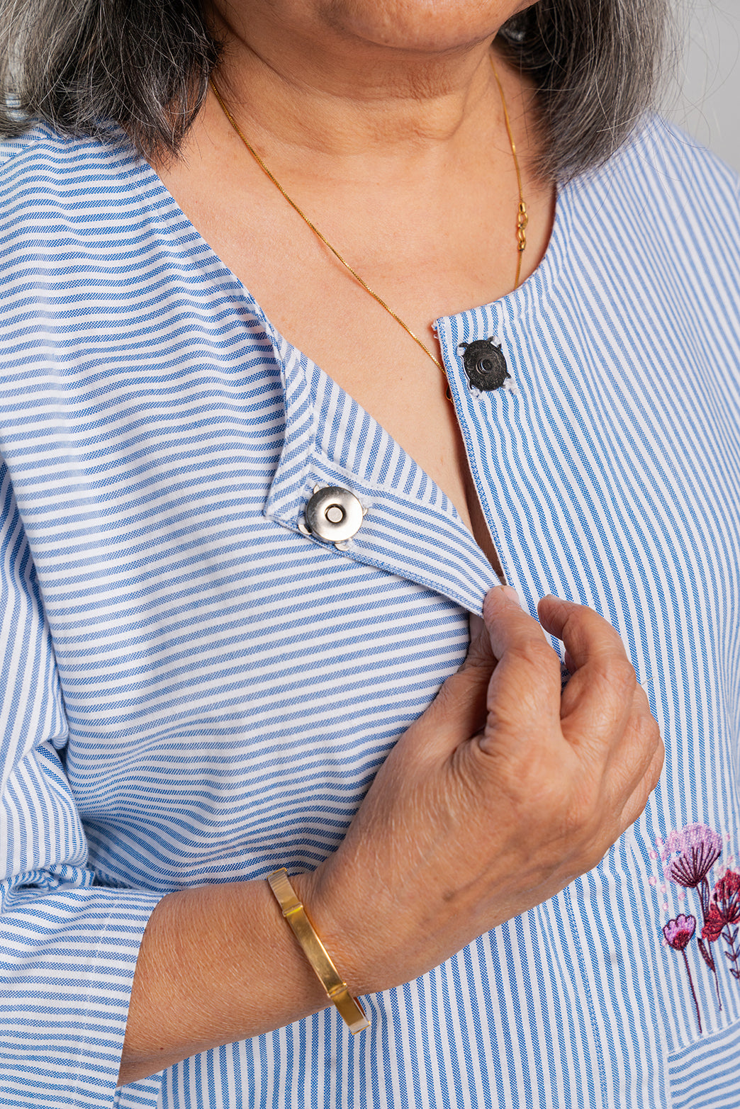 Ease On  Embroidery Blouse
